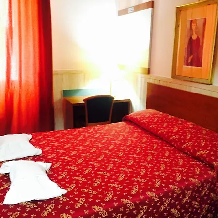 Hotel Pyramid-3